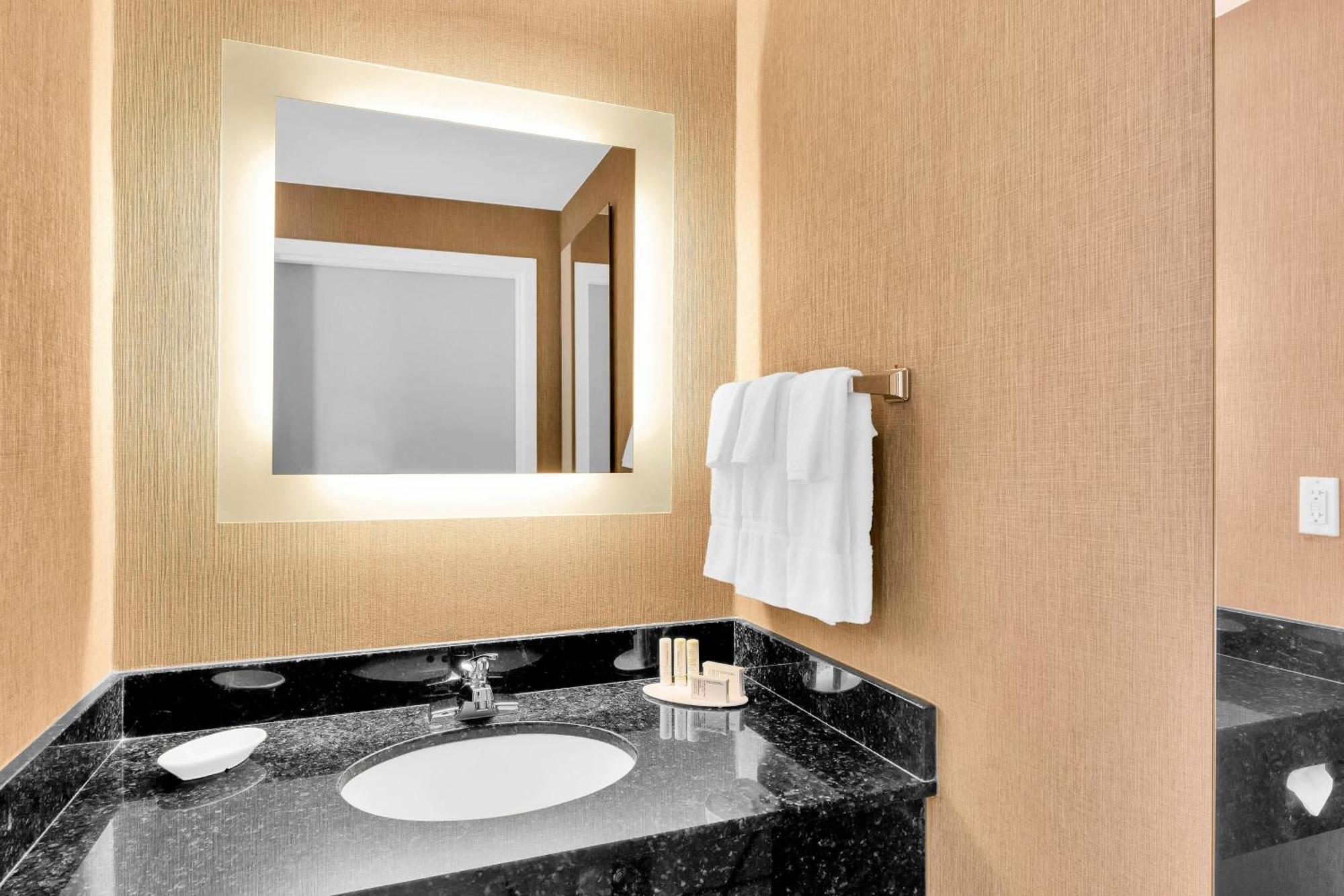 Springhill Suites By Marriott Tarrytown Westchester County Kültér fotó